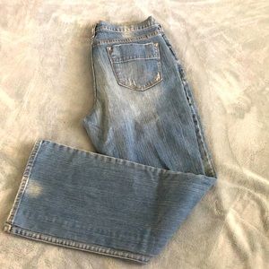 Old navy sweetheart denim jeans 👖